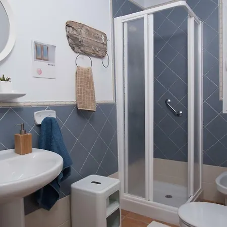 Modern With Ocean View شقة *
