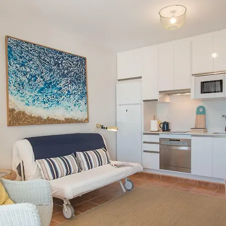 شقة Modern With Ocean View *