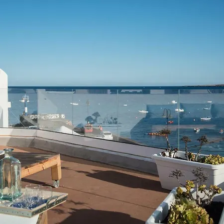 Modern With Ocean View شقة *