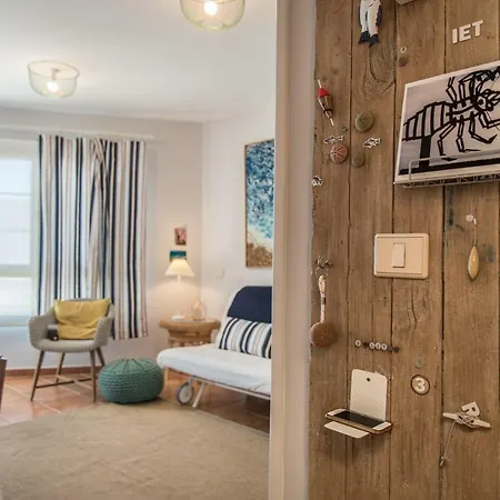 Апартаменты Modern With Ocean View