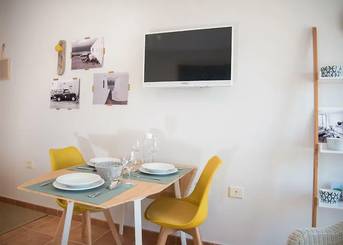 Modern With Ocean View Apartment